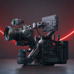 大疆摄像机_dji 大疆 ronin 4d 如影全画幅四轴电影机 专业电影摄像机