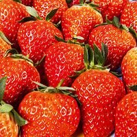 【百果园店】红宝玉辽宁丹东红颜草莓新鲜当季水果奶油大草莓