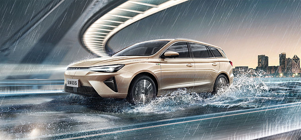 荣威 ROEWE Ei5