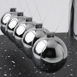 米囹 牛顿摆球永动机仪磁悬浮混沌小摆件办公桌创意家居装饰品现代简约