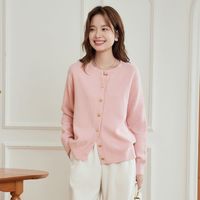 茵曼春秋开衫针织毛衣浅色温柔时尚潮流气质简约外套女