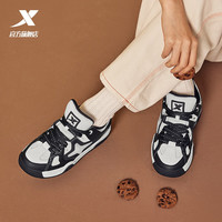 XTEP 特步 STAR-X板鞋男女鞋23冬季面包鞋舒适百搭运动鞋休闲鞋 黑/帆白-女 37码