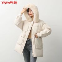 鸭鸭羽绒服 YAYA鸭鸭韩版时尚加厚羽绒服女狐狸大毛领保暖宽松外套