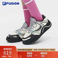 FILA FUSION斐乐潮牌女鞋50-50场下滑板鞋2024春休闲运动鞋 古白色/柔柳绸灰-AP 38