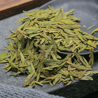 张一元茶叶春茶新茶绿茶（特级）龙井明前采摘滋味醇厚纸包茶250g