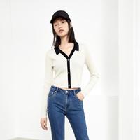 MO&Co. 摩安珂 撞色金属扣短款修身针织衫女装