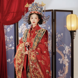 云河千色 满花盘金绣 明制婚服 百鸟朝凤
