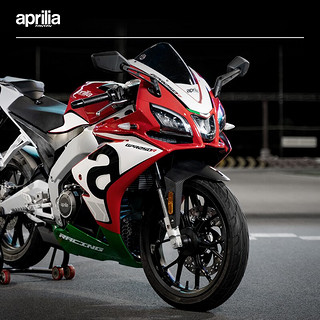 aprilia 艾普瑞利亚 阿普利亚 GPR250 运动版 摩托车 GP三色