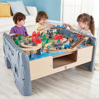 Hape木制幼儿园玩具桌男女孩儿童轨道二合一火车头游戏桌 电动火车轨道收纳游戏桌 E3766