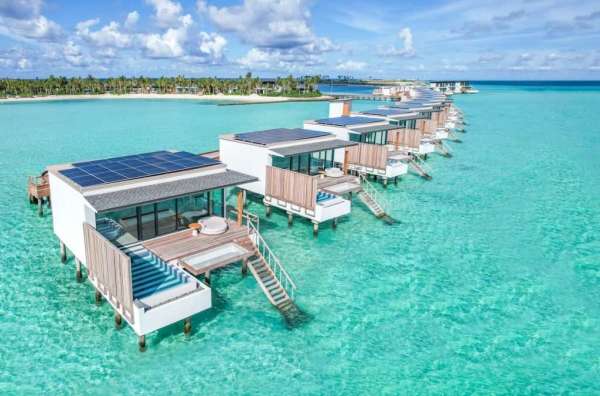 新六星岛开业尝鲜,潮流奢华,浮潜优秀!马尔代夫 SO/ 酒店(SO/ Maldives) 礁湖水上泳池别墅4晚套餐