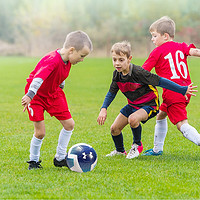 88VIP：安德玛 UA安德玛4号足球比赛专业青少年初中生训练中考用球耐磨儿童