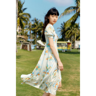 太平鸟碎花连衣裙季法式复古长款茶歇裙子女