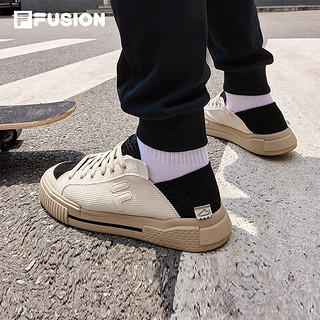 FILA FUSION斐乐WALLRIDE男鞋帆布鞋休闲运动鞋灯芯绒一脚蹬 米色/黑-WB 40.5