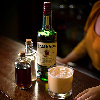 尊美醇（Jameson）爱尔兰 调和型威士忌 700ml 洋酒  年货