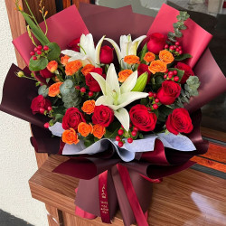 lvini薇尼春节鲜花速递乔迁红玫瑰百合花束广州深圳东莞佛山厦门北京