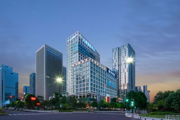 全程不加价,可拆分用!广西南宁大唐丛悦酒店(五象新区体育中心店) 豪华大/双床房2晚含双早套餐
