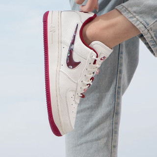 耐克（NIKE）女鞋 2024春季新款AIR FORCE 1 空军一号运动鞋潮流时尚休闲鞋 FZ5068-161