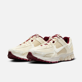 NIKE 耐克 Zoom Vomero 5 女子跑鞋 HF0737