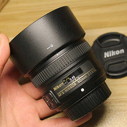 Nikon 尼康 AF 35mm F2.0 标准定焦镜头 尼康F卡口 52mm