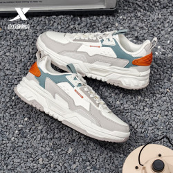 xtep特步骇客板鞋男鞋板鞋男经典时尚潮鞋运动鞋鞋子休闲男鞋帆白鸽子