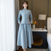 妖妮旗袍汉服女成人日常2024春装民族中国风绒棉刺绣裙裤两件套85 6285浅蓝色裙子套装 XXL（体重120-130）