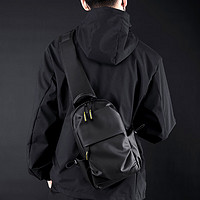格尔顿（GEERDUN）斜挎包男士胸包 单肩背包商务旅行挎包防泼水休闲运动包 黑色