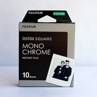 FUJIFILM 富士 Square方形 mono黑白时光款 10张
