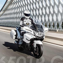 cfmoto 春风动力 春风 650TR-G 尊享版 摩托车   星光白（全款）
