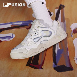 FILA FUSION斐乐潮牌女鞋KICK DX专业滑板鞋2024春时尚运动鞋 初雪白/珍珠色-PS 35.5