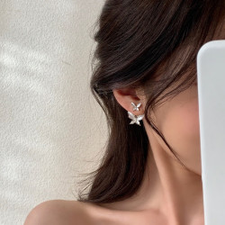 moefi茉妃轻奢耳环女小众设计感小巧蝴蝶一款两戴气质耳钉耳饰新款潮