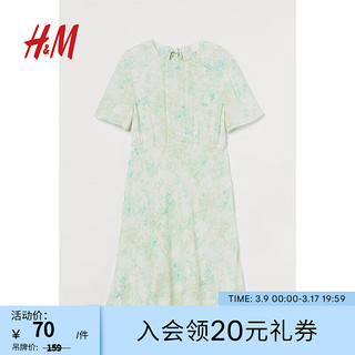 H&M 女装连衣裙夏季裙子轻柔垂坠露背短袖及膝长裙1007581 浅绿色/花卉 160/88A