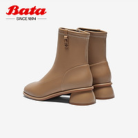 Bata 拔佳 时装靴女2023冬商场新款粗跟羊皮通勤弹力瘦瘦短筒靴ANV47DD3