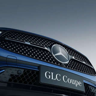 奔驰 GLC轿跑  24款 GLC 260 4MATIC 轿跑SUV