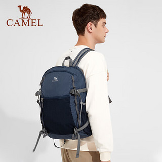 CAMEL 骆驼 双肩包休闲轻便可折叠背包徒步爬山大容量旅行包 A1W3B5127 军绿