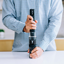 HARIO 日本咖啡豆研磨机智能小型电动手摇磨豆机便携咖啡机手冲ems