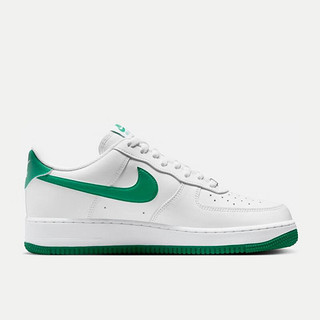 NIKE 耐克 AIR FORCE 1 '07 男子空军一号运动鞋 FJ4146-102 43