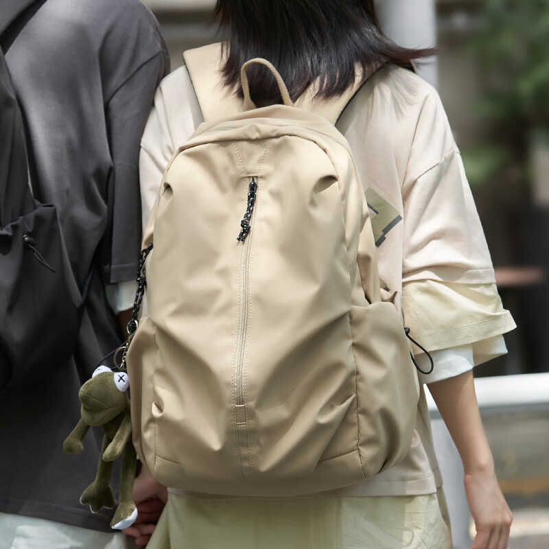 MOONMIX书包女大旅游轻便背包初高中生大容量双肩包休闲通勤旅行包 卡其色