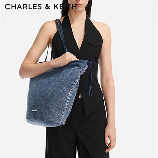 CHARLES&KEITH24夏双面柔软大容量抽绳水桶包女CK2-30151388 Denim Blue深牛仔蓝色 XL