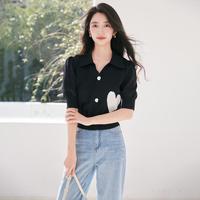 香影 X.YING【2024春装】翻领针织衫女气质时尚显瘦收腰爱心泡泡袖上衣