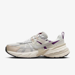 耐克跑鞋_nike 耐克 女鞋夏新款v2k run网面透气运动鞋复古休闲老爹鞋