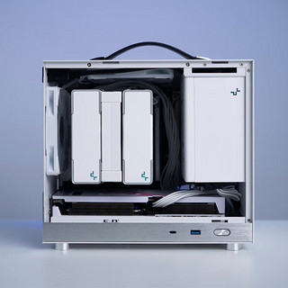 闪鳞 G200 玻璃版 MINI-ITX机箱 白色