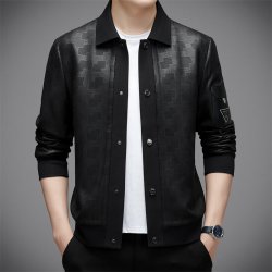 当前位置:>首页>服饰鞋包>男装>男外套>老人頭男外套>文章详情>老人头