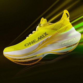 ONEMIX 玩觅 专业马拉松跑步鞋竞速训练碳板跑鞋稳定支撑透气减震运动鞋男女夏