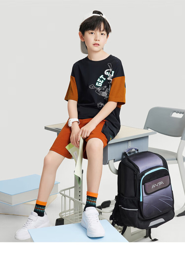 安踏儿童短袖男童装2024年夏季潮流印花针织短t儿童舒适t桖 梦幻黑-5