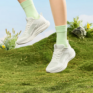 361度女鞋运动鞋【飞鱼3 SE】2024年夏季轻薄透气超轻女常规跑鞋 羽毛白/银白色 40