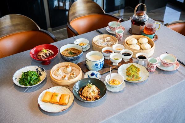 江浙滬周末游沖，含正餐！暑假/節假日不加價！蘇州金海華LOHAS 華嶼東方酒店 悅嶼精致房1晚套餐（午餐套餐+歡迎水果+晚安酸奶+歡迎禮遇等）