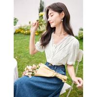 香影 X.YING【时尚夏装】v领衬衫女短袖镂空钩花衬衣法式泡泡袖上衣