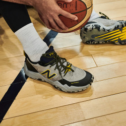 newbalancenb奥莱清仓男鞋运动鞋回弹缓震专业实战篮球鞋
