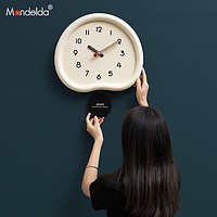 Mandelda 免打孔客厅挂钟2024新款网红摇摆创意钟表现代简约时钟