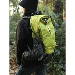 decathlon迪卡侬户外徒步登山背包轻便双肩包新款专业轻量化大容量